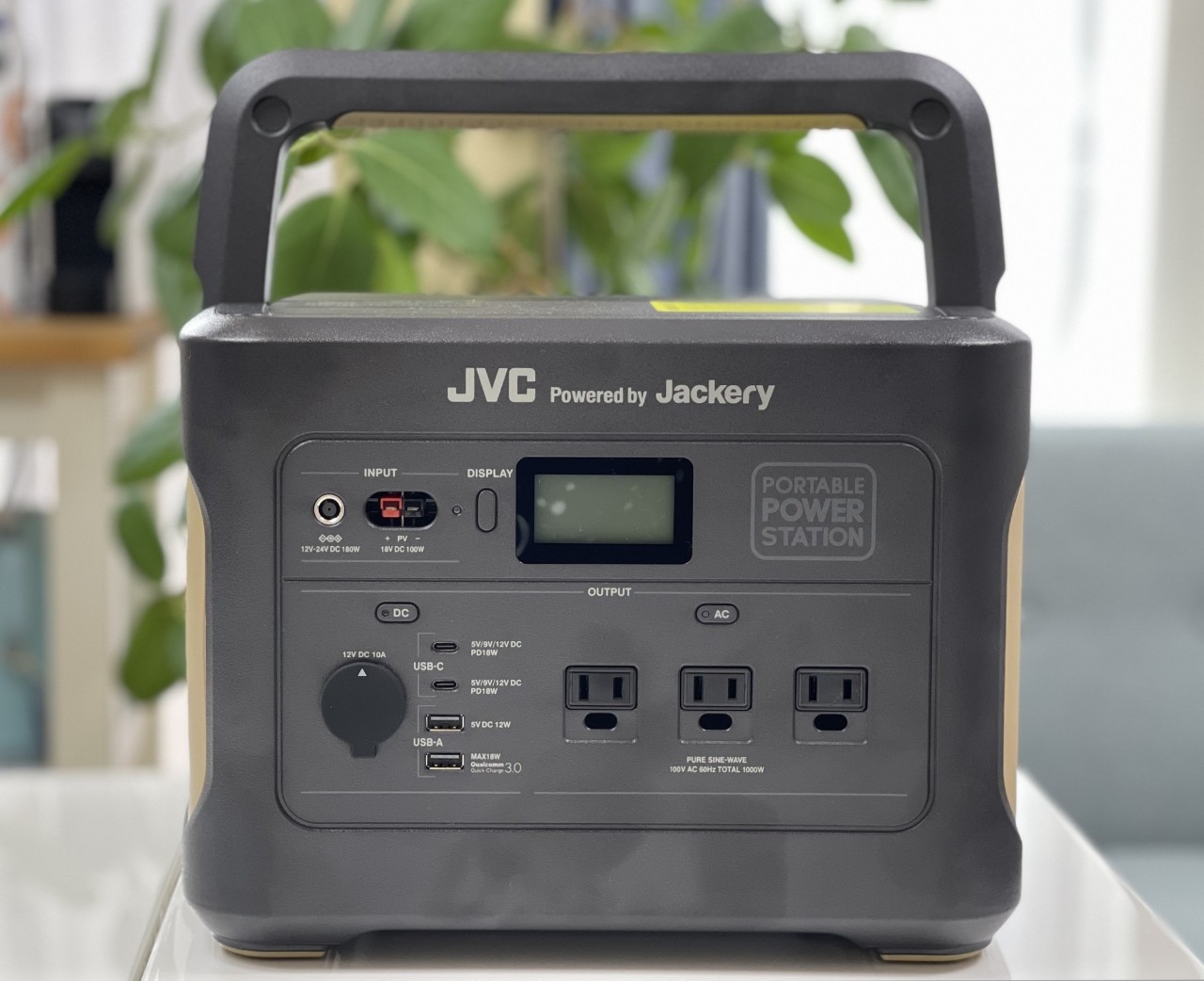 ポータブル電源「BN-RB10-C」ならベランピングも楽しめる | ライフ